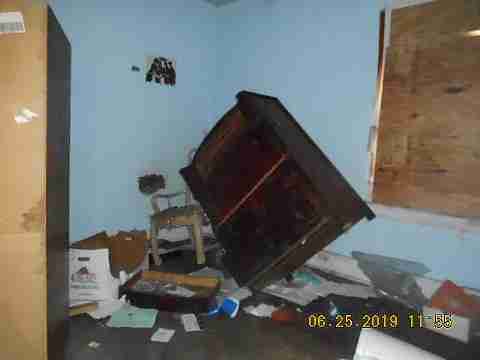 8703 Colfax (21)_m.jpg